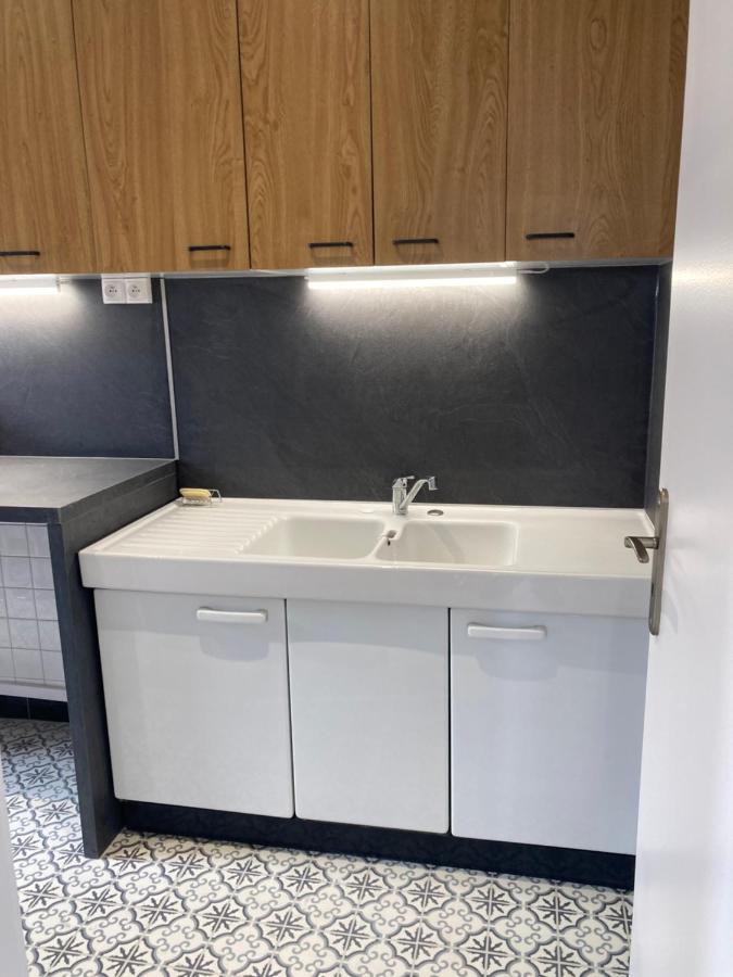 Residence Tailly 100 Metres De La Gare Льо Ман Екстериор снимка